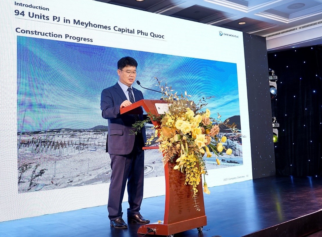 ông Byoung Won Yu - Tổng Giám đốc Liên doanh Tân Á Đại Thành - Daewoo E&C chia sẻ